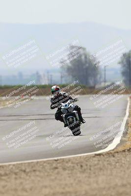 media/Jun-07-2025-TrackDaz (Sat) [[4413525952]]/B Group/220pm (Turn 9)/